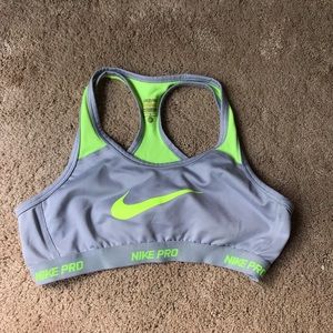Nike Pro dri fit sports bra